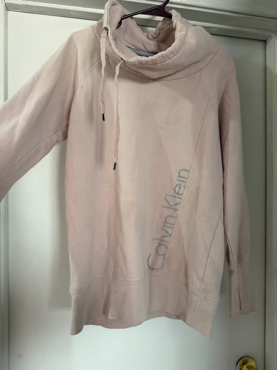 Calvin Klein Sweaters - Calvin Klein Two-Tone Pink and Gray Performance Crew